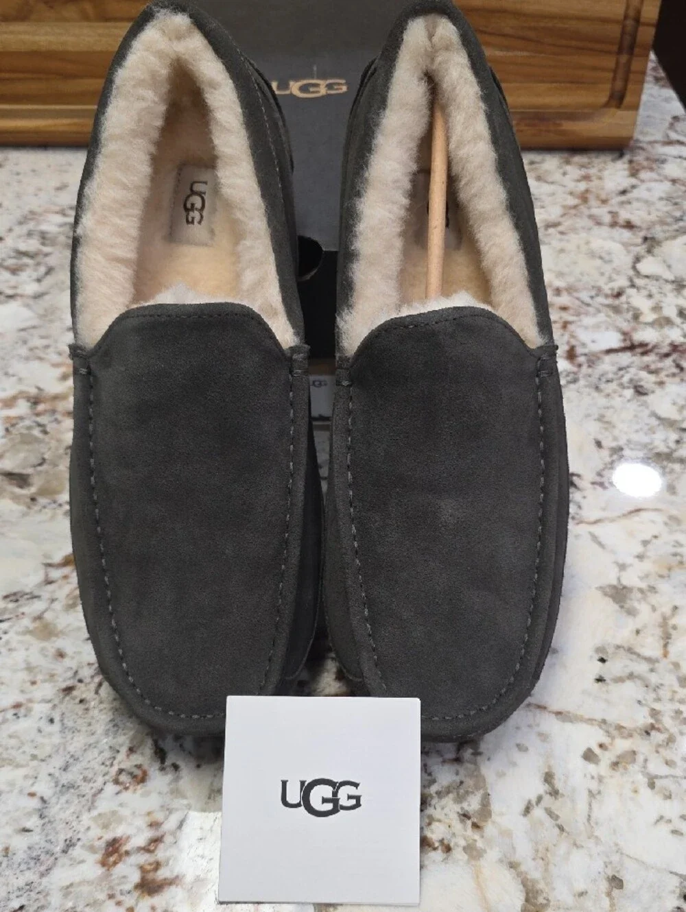 ✨ UGG Men’s Ascot Slippers | Size 12 | Charcoal Gray ✨